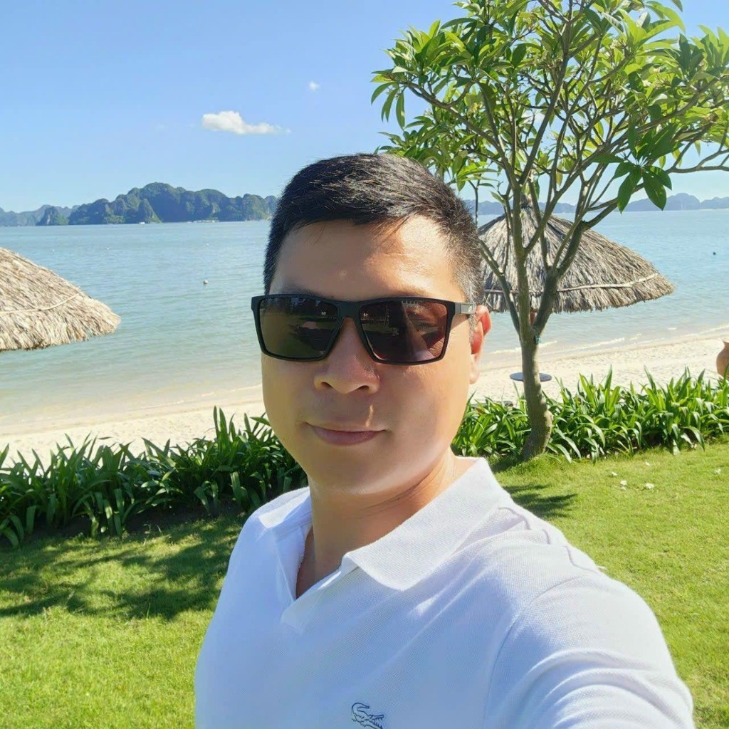 Kevin Truong β Founder & Editorial Director